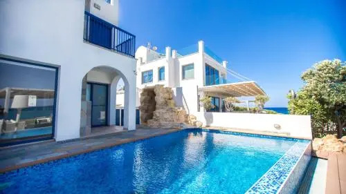 Oceanview Luxury Villa 203