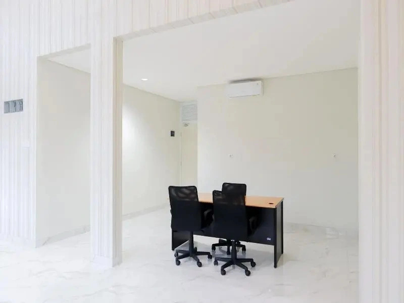 OYO Life 1830 Mandala Residence