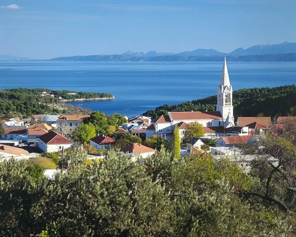 Zlatna - With Beautiful Garden - H