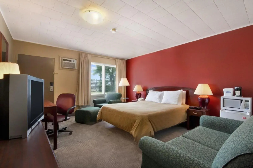 Ridgetown Inn