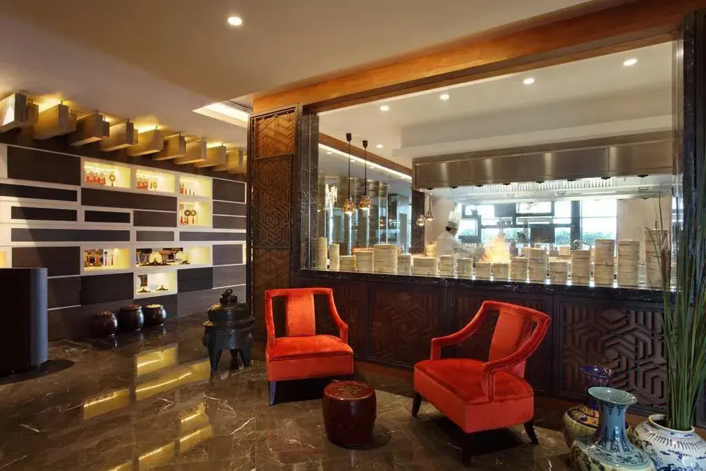 Holiday Inn Express Ahmedabad Ashram Road