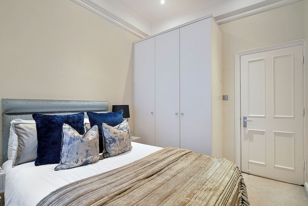 Hertford Flat 10