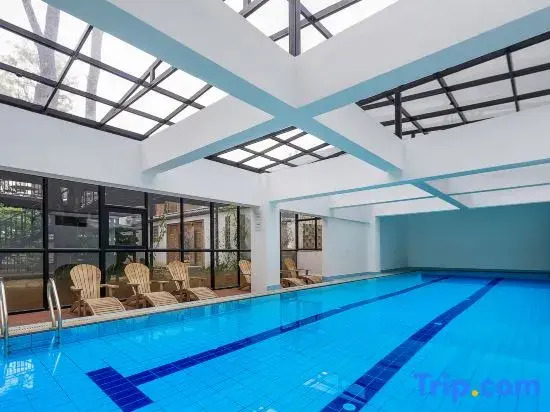 Dali Luchun Garden Hotel
