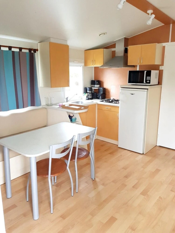 Bungalow With 2 Bedrooms in Tréflez, With Wonderful sea View and Furni