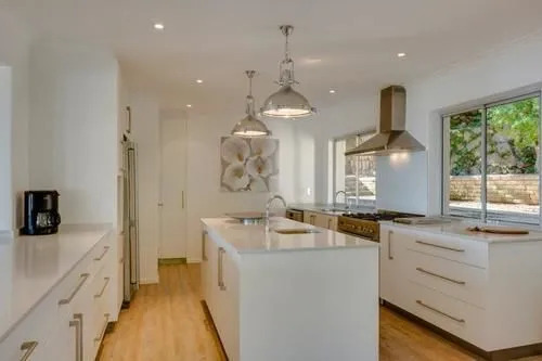 15 Woodford