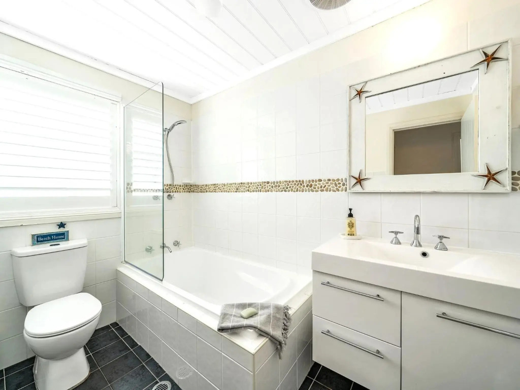 Mermaid Cottage at Hyams Beach