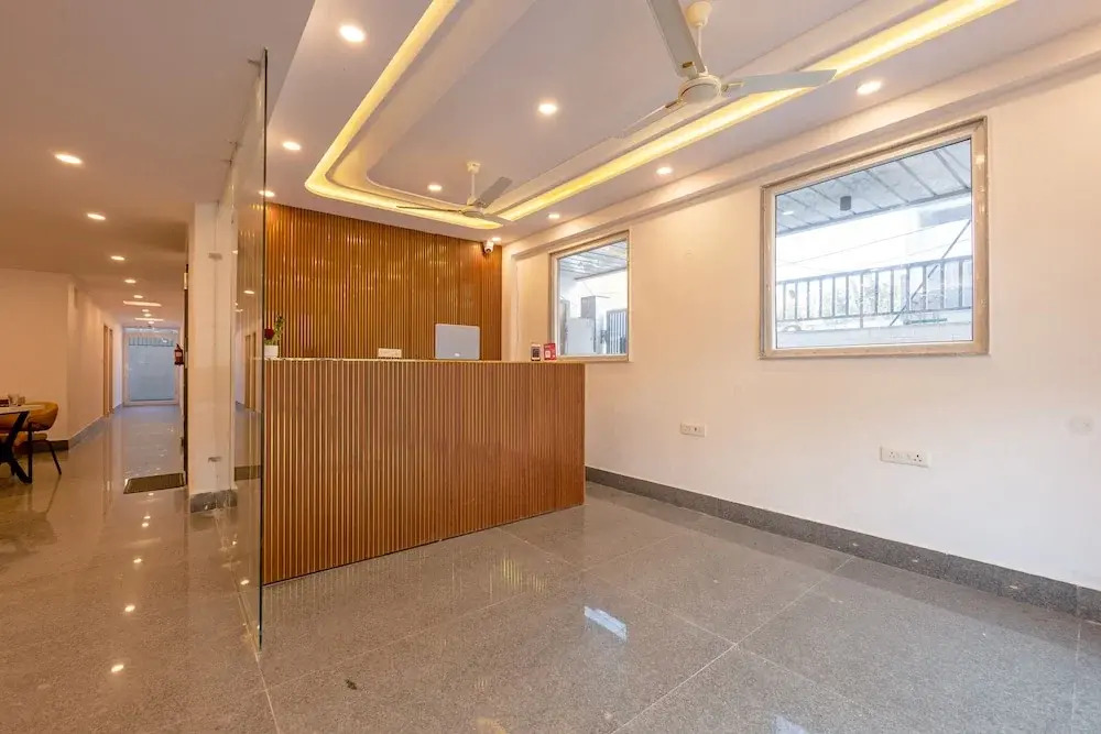 Hotel Park Tree I Sec-63A I Noida I Couple Friendly and Corporate Rooms available
