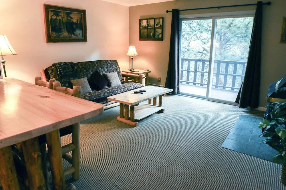 Fawn Valley Inn: 290