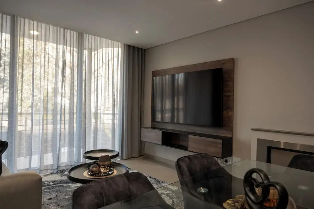 Lux Leisure Apartment Hotel Sandton