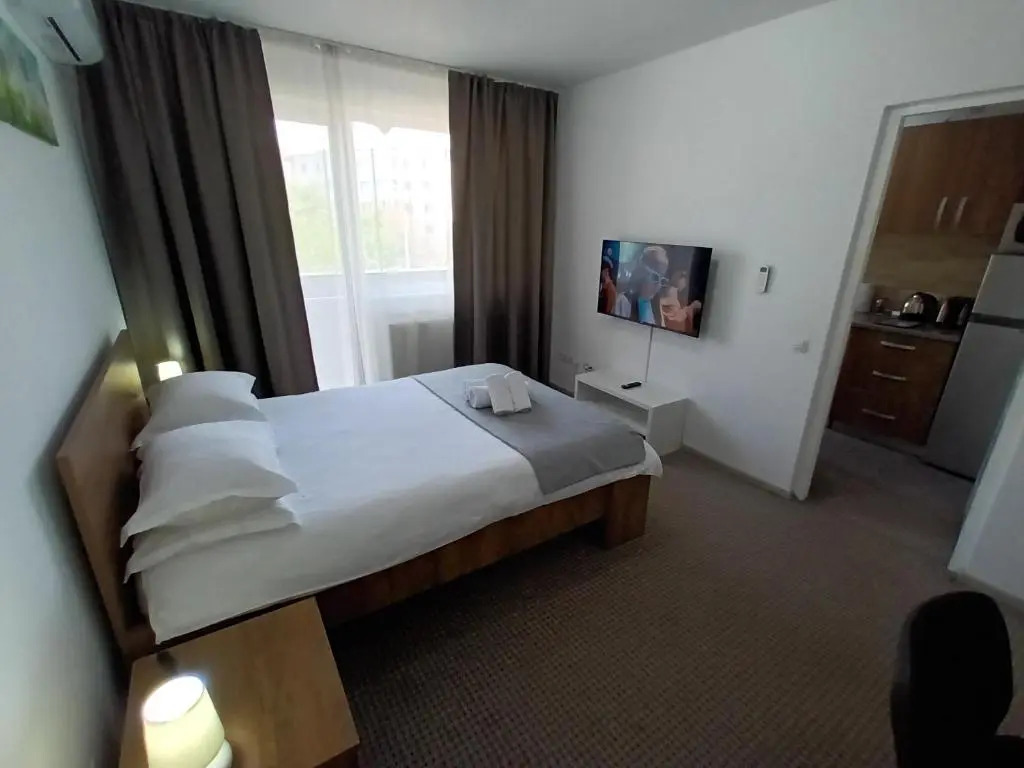 Revolution Apartment