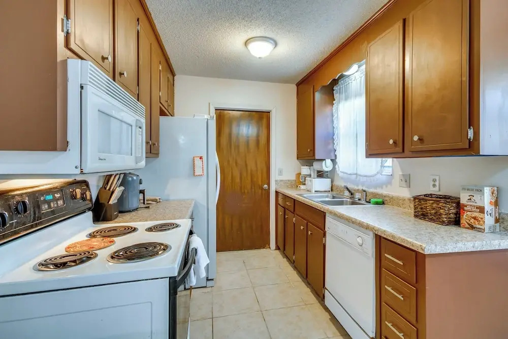 Pensacola Vacation Rental w/ Private Pool!