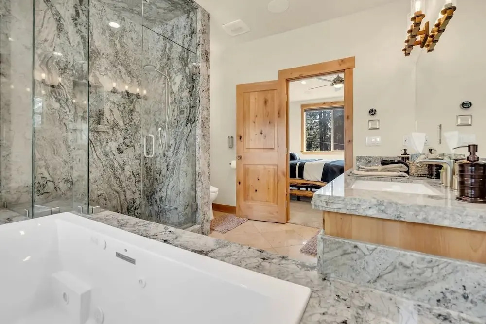 2566 Del Norte 5 Bedroom Home by RedAwning