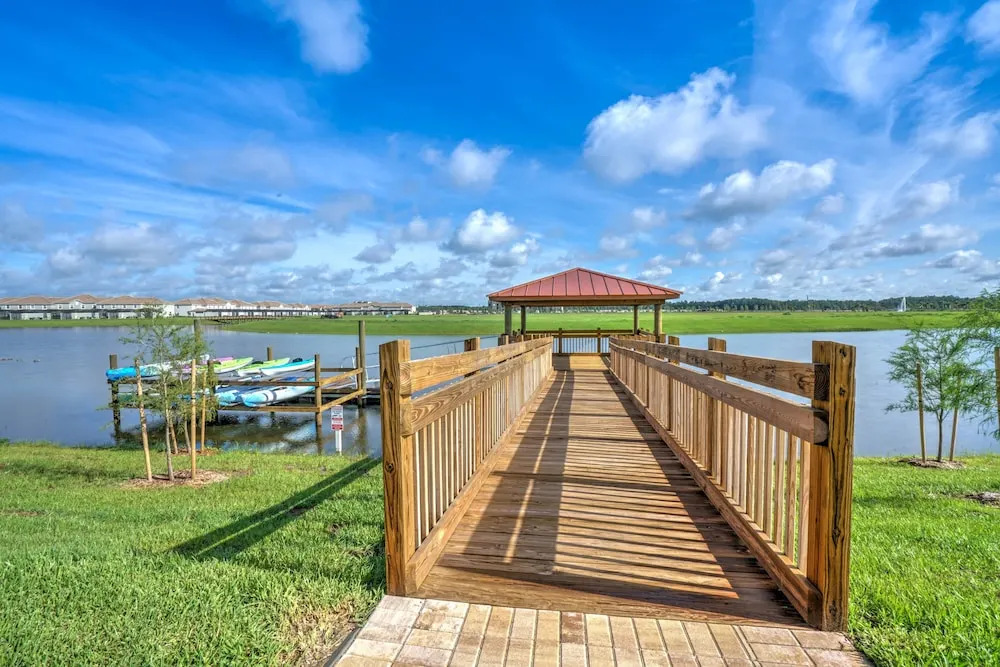 Storey Lake - 4817 Crusoe By FairytaleVR