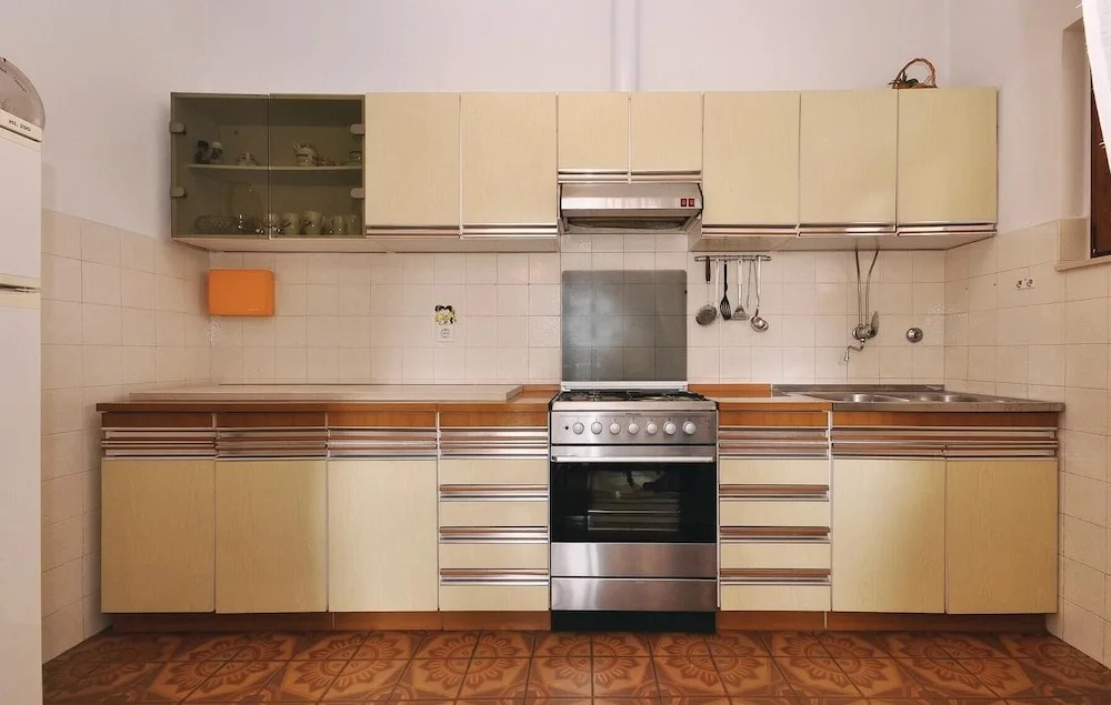 Nice Home in Zadar With Wifi and 2 Bedrooms