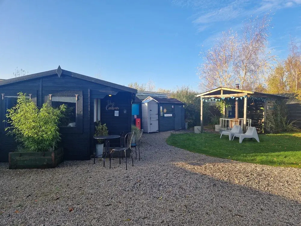 The Little Hide - Adult Only Camping Pods