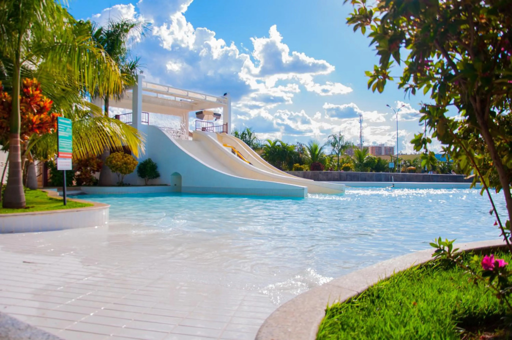 Lacqua diRoma Hotel e Parque com um dia de acesso ao Lagoa Ecopraia