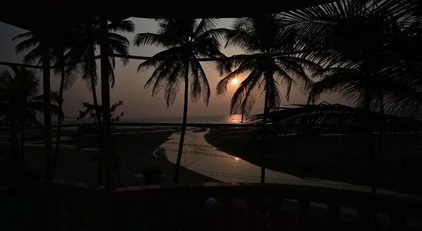 Casa Ashvem Resort