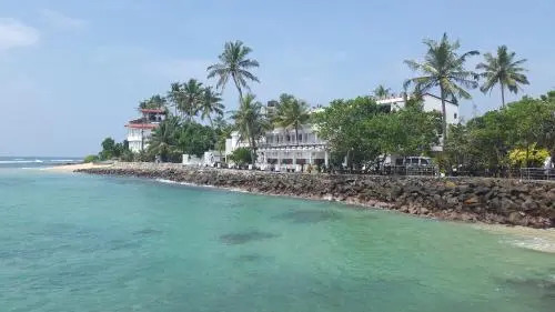 Beach House Goviyapana
