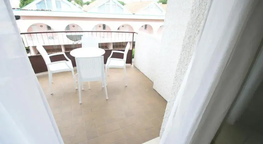 Villa Albaluisa