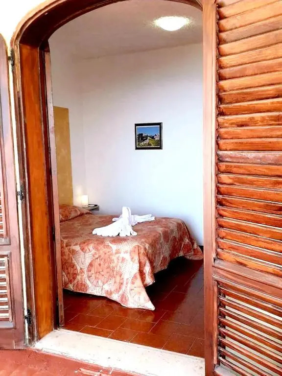 One bedroom appartement at Milazzo 30 m away from the beach with sea view furnished terrace and wifi