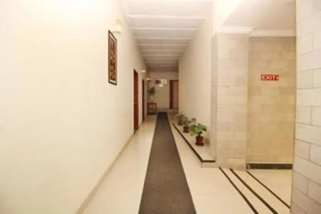 Airport Hotel
