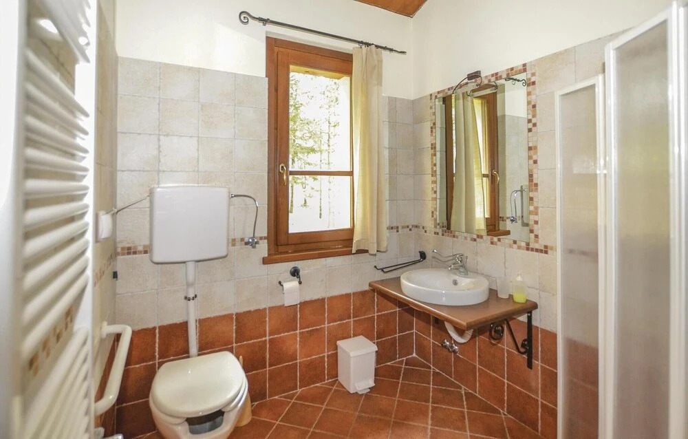 Nice Home in Badia Tedalda AR With 10 Bedrooms, Wifi and Outdoor Swimming Pool