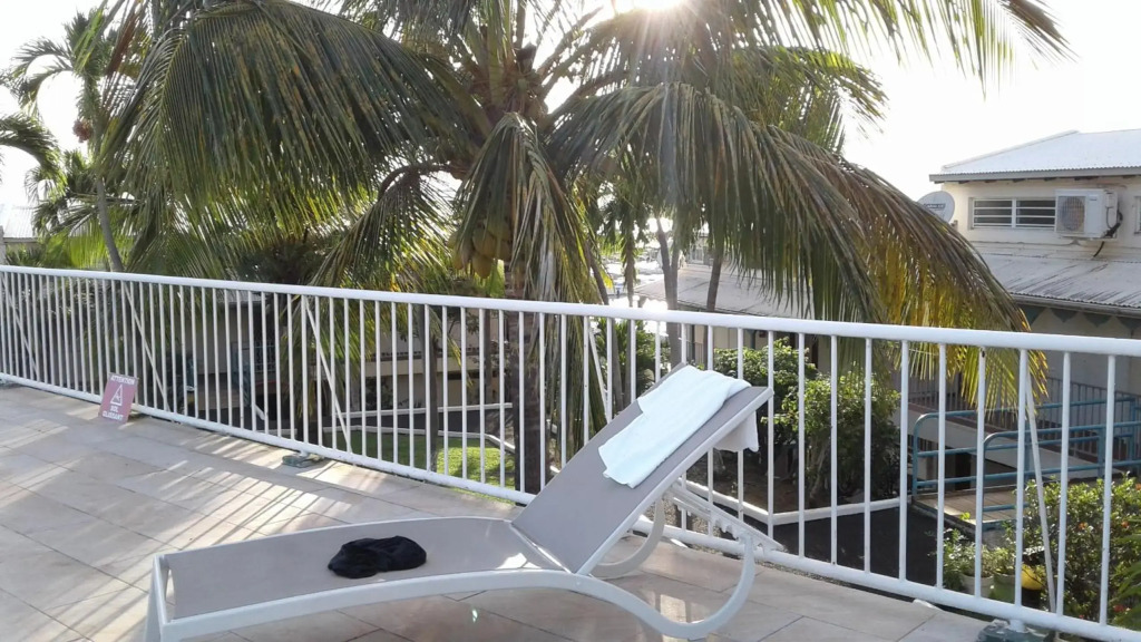 Studio, Piscine Et Vue Mer A La Marina