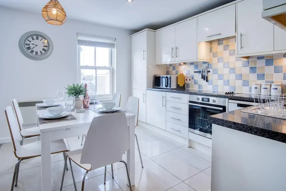 Windleshore - 2 Bedroom Apartment - Tenby