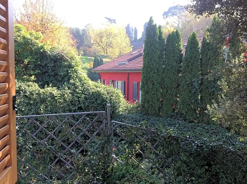 Al Chiarè