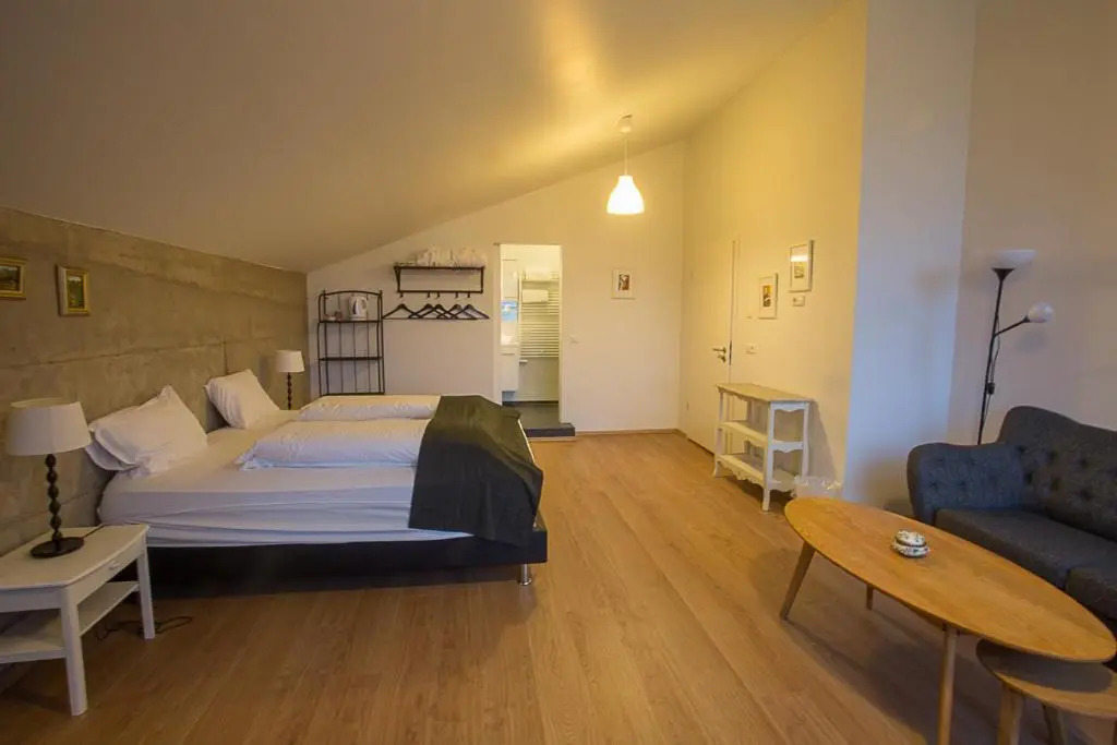 Vogur Country Lodge