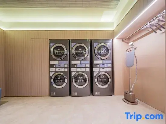 Hanting Hotel (Deyang South Park Zhujiang East Road Branch)