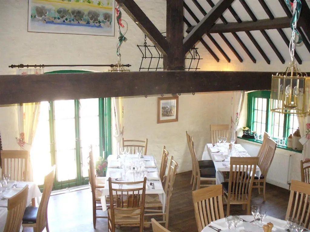 New Farm Restaurant