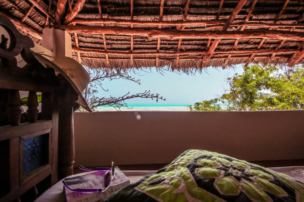 Coral Rocks Hotel & Restaurant