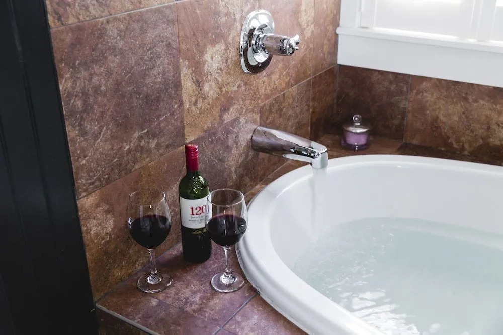 The Platinum Pebble Boutique Inn