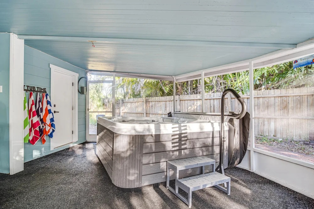 Serene St Petersburg Home w/ Private Hot Tub