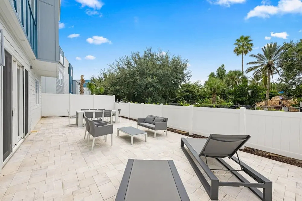 Resort-style 4-bed Loft Condo