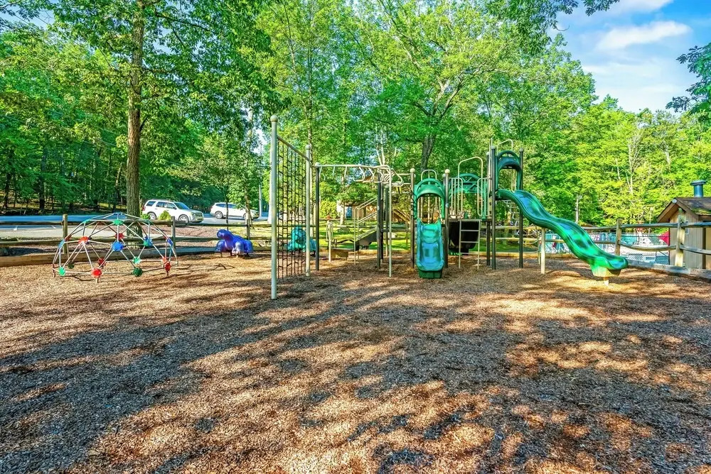 Private Yard, Playset: Family Home in Penn Estates