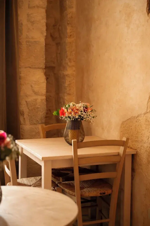BAYIT Charming Place