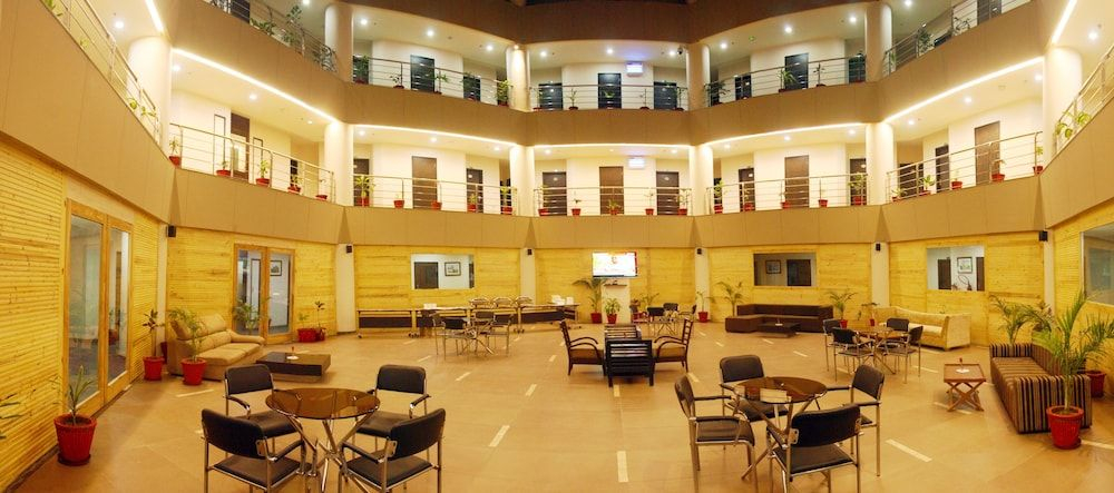 Fairvacanze Inns & Suites