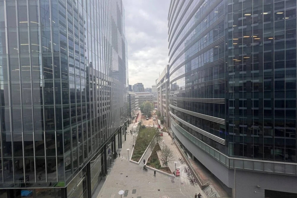 Central 1 Bedroom Apartment in Aldgate East in Zone 1