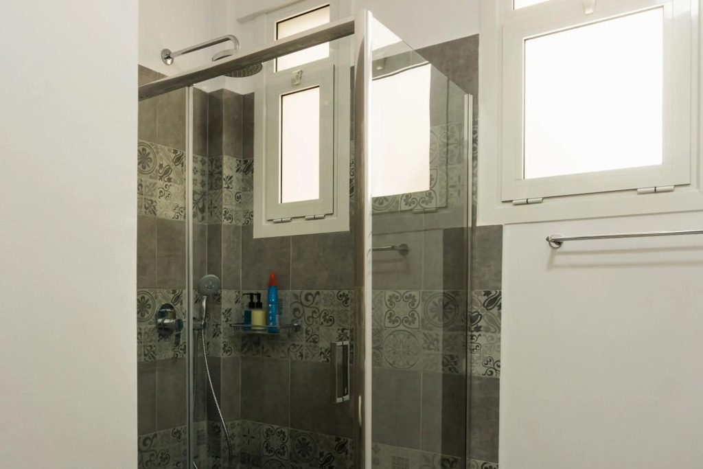 Comfort Zone Apartment in the heart of Athens