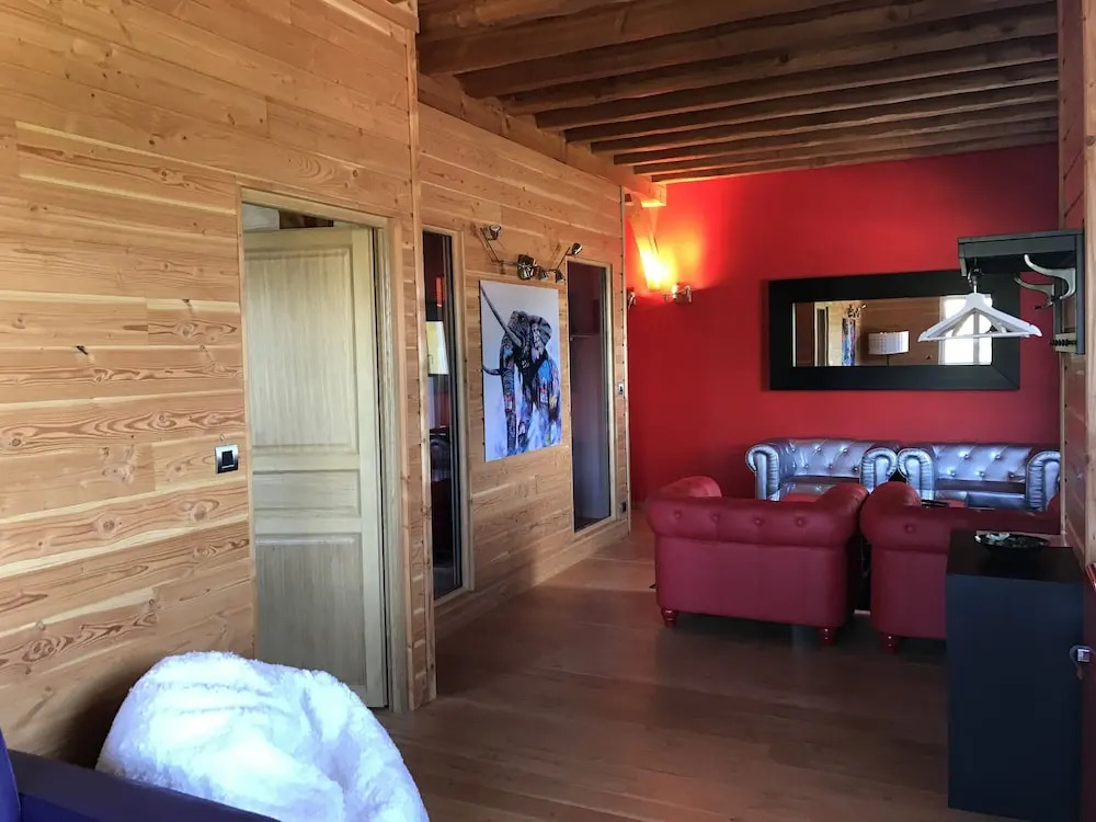 Domaine du Mont Monnet - Chambre dhôtes & Gîte