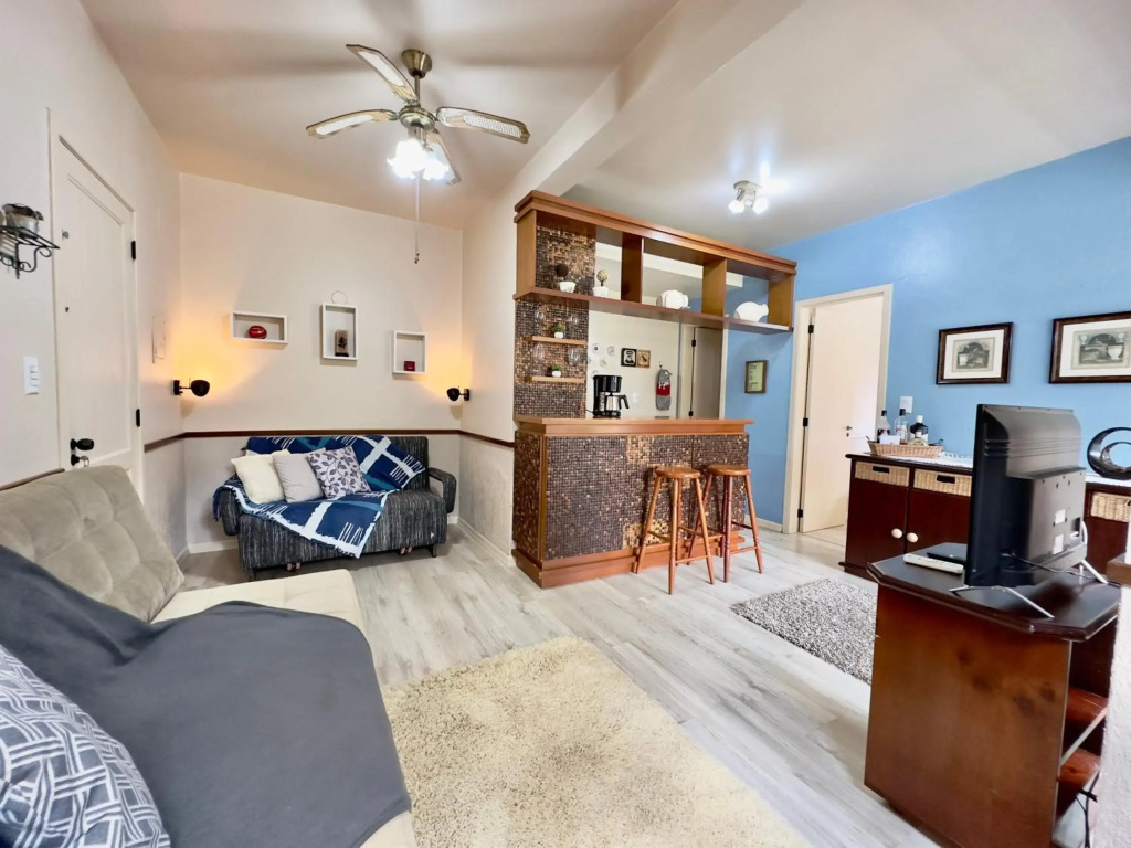 Apartamento Belo Jardim! Com LAREIRA 500 metros do LAGONEGRO, VISTA para Jardim em CONDOMINIO FECHAD0 com GARAGEM e Wi-Fi e PETFRIENDLY