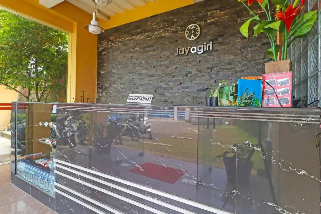 Oyo 91741 Jayagiri Hotel