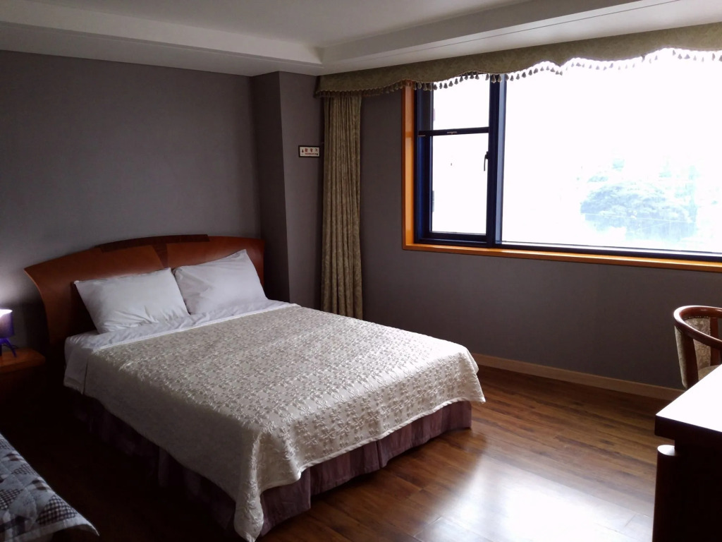 Sungsanpo Sky Hotel