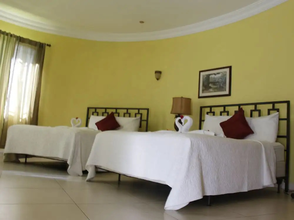 Milbrooks Villa and Retreat