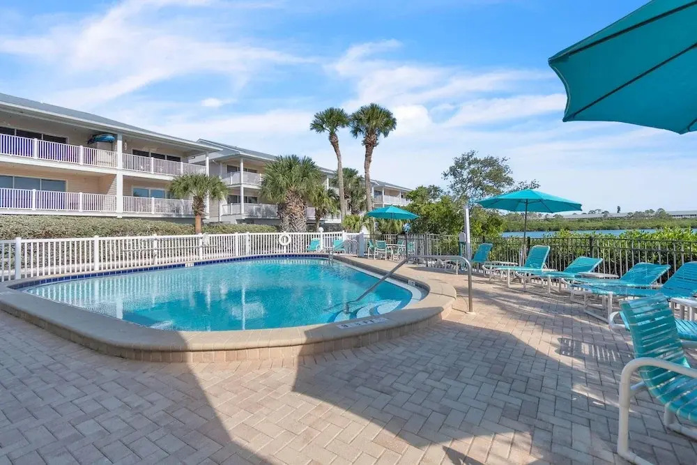 Bayview Villas - Bayview Shores