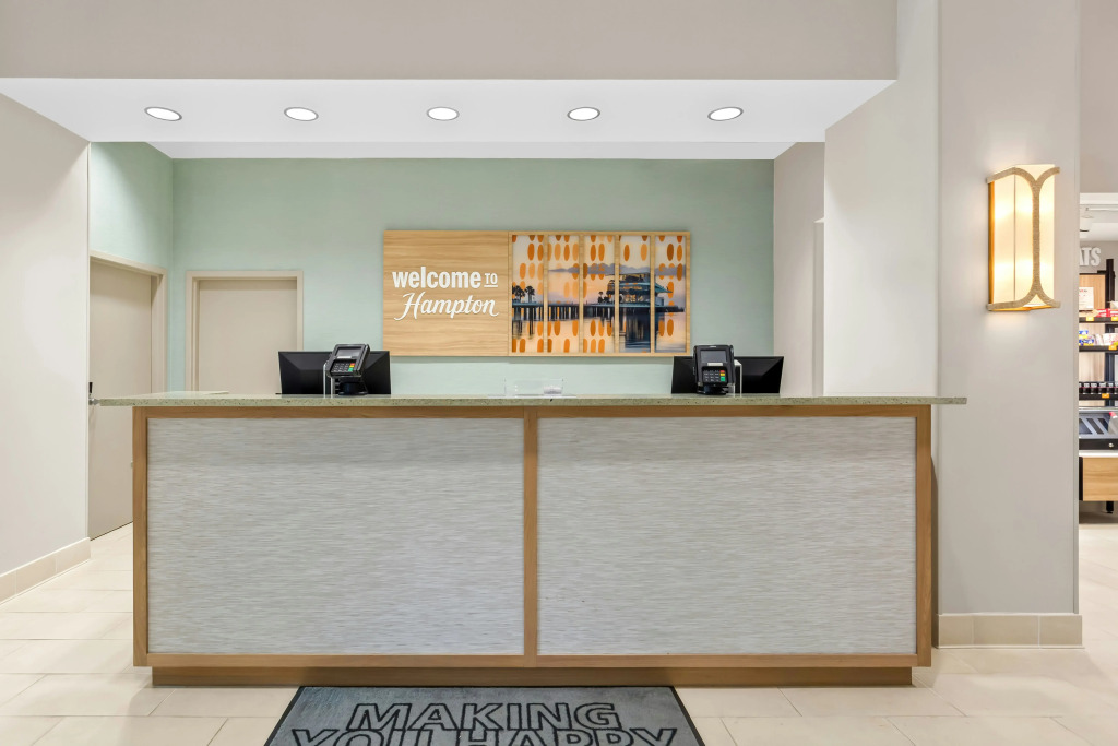 Hampton Inn & Suites St. Petersburg/Downtown