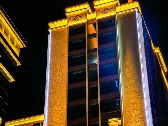 Qianyu Serviced Apartment (Foshan Pingzhou Jadeware Street)