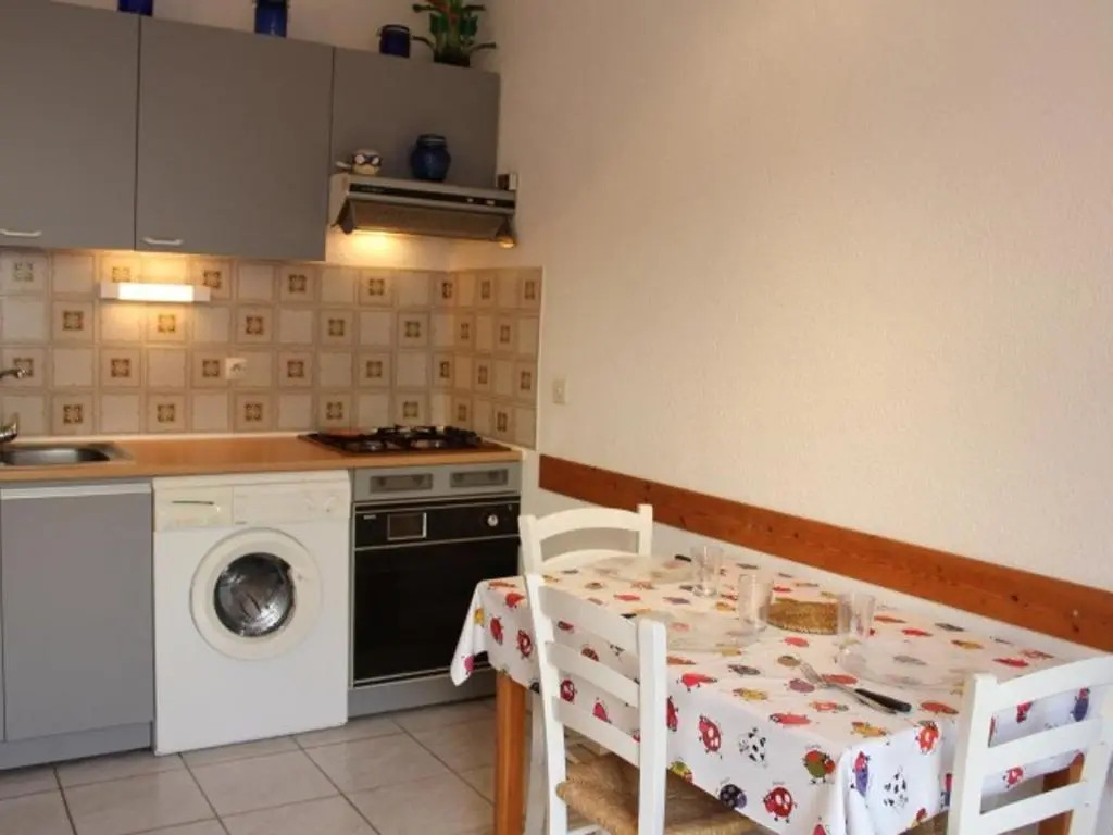 Appartement Gruissan, 2 pièces, 6 personnes - FR-1-229-777